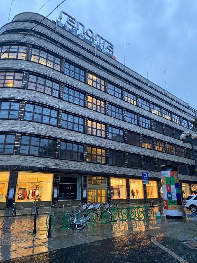 Dyrekcyjna Apartment فروتسواف المظهر الخارجي الصورة